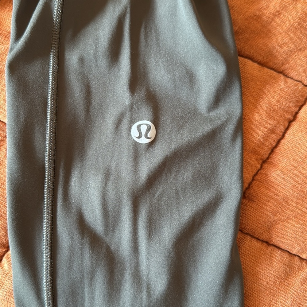 Lululemon Fast and Free 7/8 Running Tights Size 4 - Picture 7 of 8